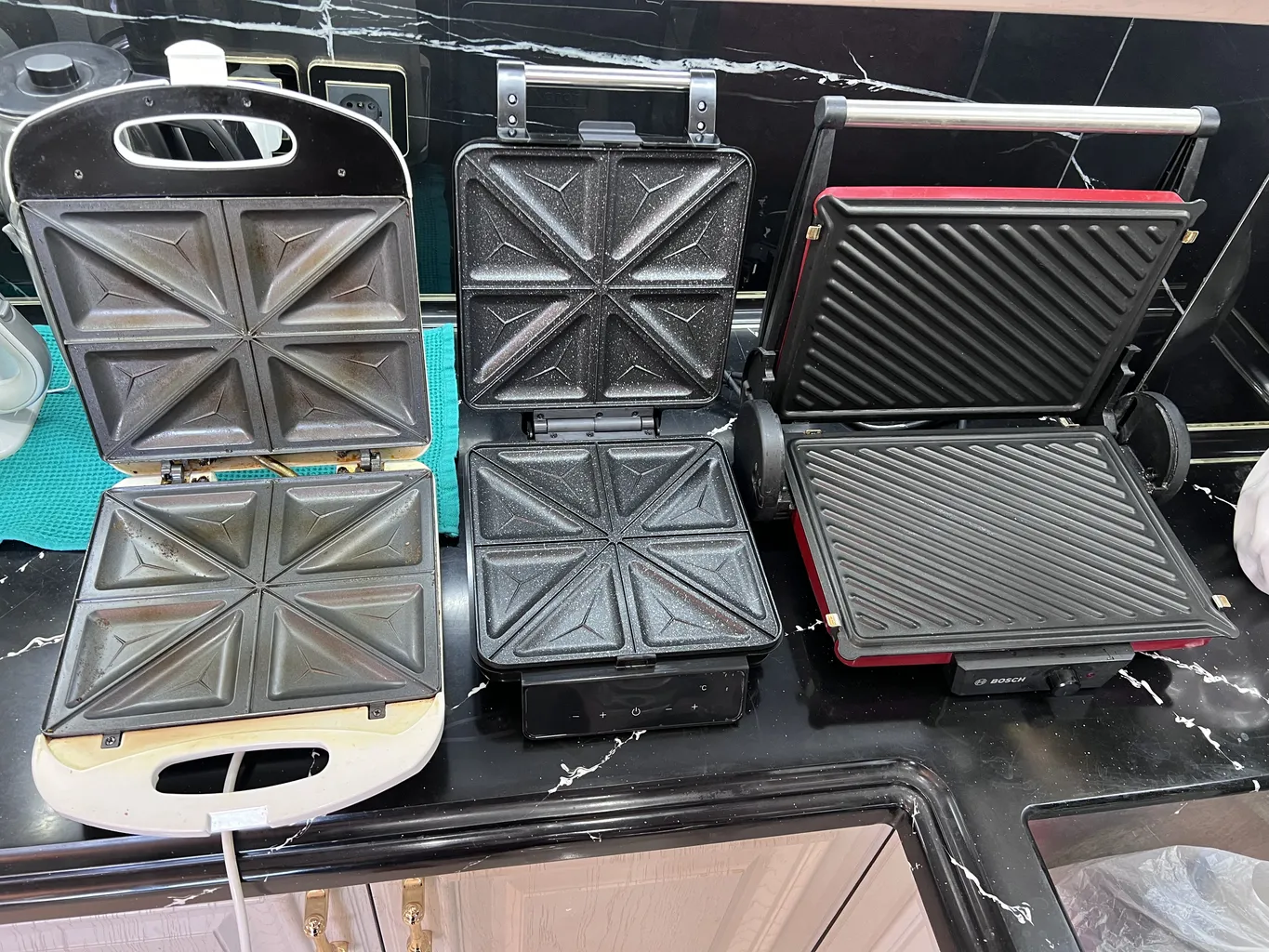 ساندویچ‌ساز چهار خانه ولگا مدل 138-Y