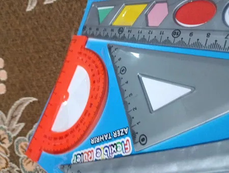 ست خط کش و گونیا آریا مدل 8038 مجموعه 4 عددی