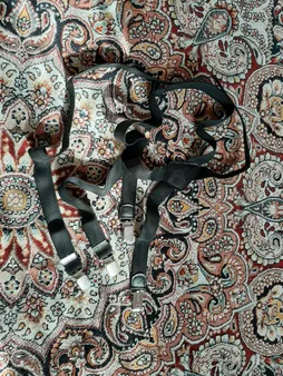 ساس بند زنانه سی اچ آر کد M060