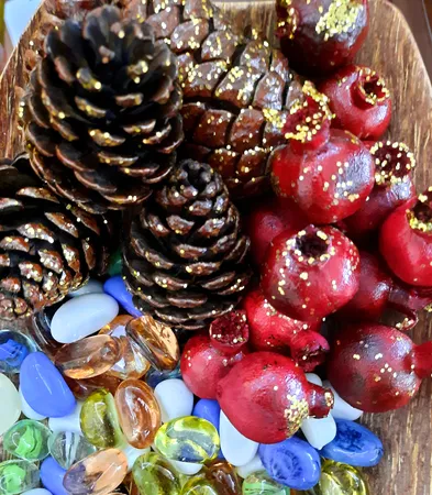 میوه تزیینی درخت کاج کد 62 مجموعه 5 عددی