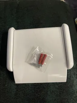 پایه رول دستمال کاغذی اطلس مدل البرز کد 02