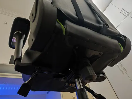 صندلی گیمینگ ریزر مدل parla