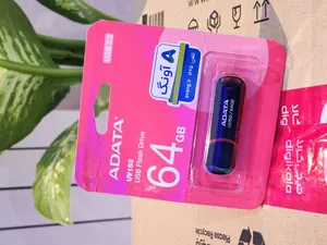 تجریه خرید فلش مموری ای دیتا مدل UV150 ظرفیت 64 گیگابایت با رابط USB 3.0، USB 2.0، USB 3.1