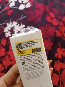 تجریه خرید کرم ضدآفتاب بی‌رنگ ام کیو SPF50 مدل INVISIBLE، مناسب پوست‌های چرب، حجم 55 میلی‌لیتر