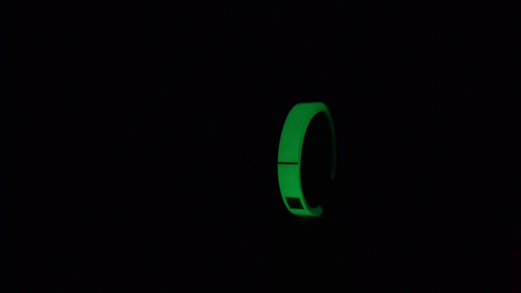 نوار چسب شب تاب کد NT عرض 1سانتیمتر