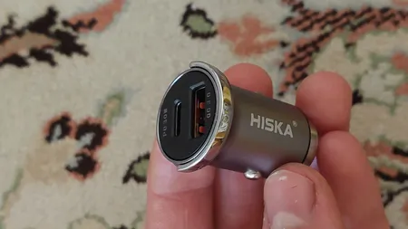 شارژر فندکی هیسکا مدل HCC-306 به همراه کابل تبدیل  USB-C