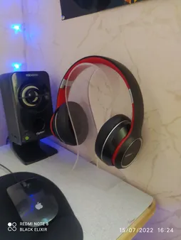 پایه نگهدارنده هدفون مدل Dinic-Holder