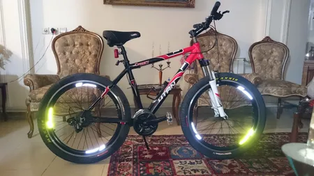 برچسب شبرنگ طوقه دوچرخه رفلکتر مدل 4P10Y بسته 4 عددی