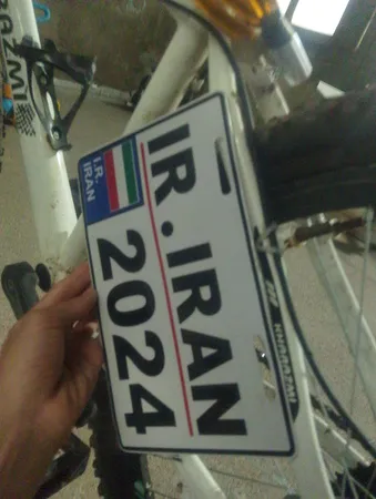 پلاک تزئینی دوچرخه طرح IRAN