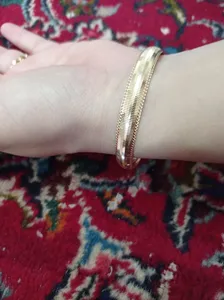 تجریه خرید النگو طلا 18 عیار زنانه طلای مستجابی مدل اسپرلوس کد A1 سایز 1