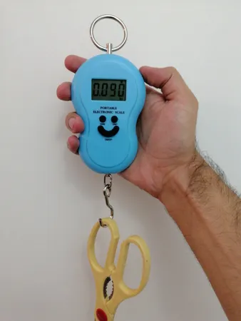 ترازو آویز مدل beh005