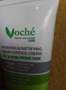 تجریه خرید کرم آبرسان وچه مدل Bamboo مناسب پوست‌های چرب و مستعد آکنه حجم 60 میلی‌لیتر