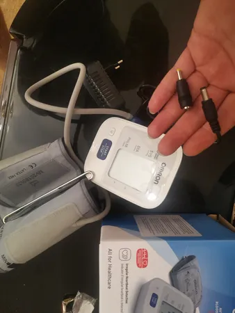 آداپتور 6 ولت 1 آمپر مدل AD-0032