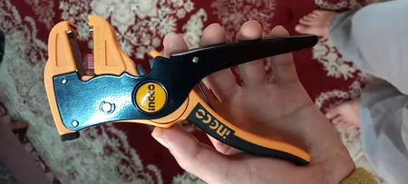 انبر سیم لخت کن اینکو مدل HW-SP-15608 سایز 6 میلی‌متر