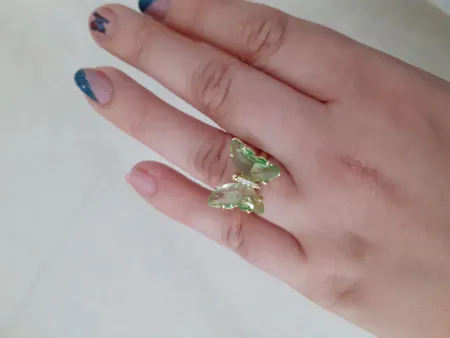 انگشتر زنانه پروانه عاشق مدل کریستالی کد BEH 07