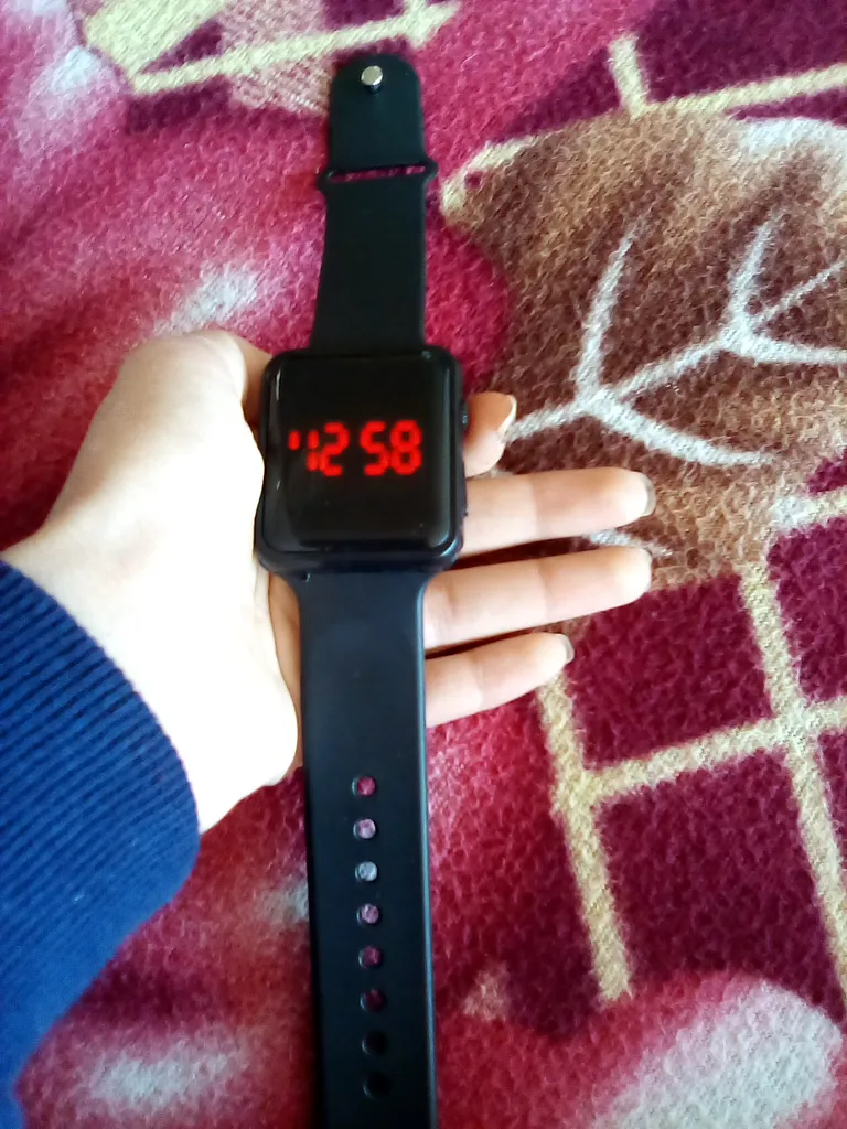 ساعت مچی دیجیتال مدل LE1122ME