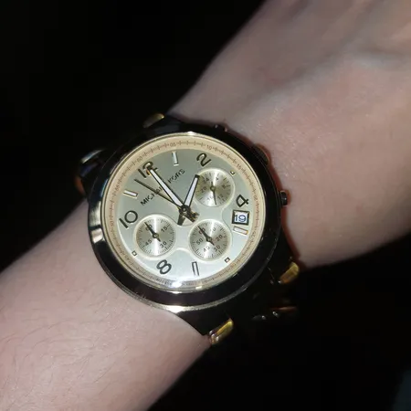 ساعت مچی عقربه ای زنانه مایکل کورس مدل MK4222