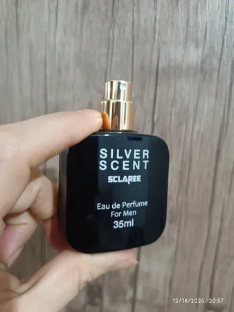 عطر جیبی مردانه اسکلاره مدل Silver Scent با رایحه گرم و تند حجم 35 میلی لیتر