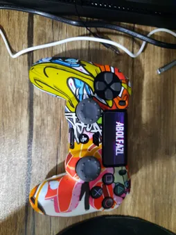 محافظ دسته بازی پلی استیشن 4 مدل rainbow به همراه روکش آنالوگ