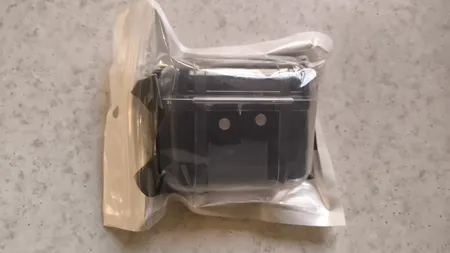 دسته بازی Pubg مدل MI6 به همراه آستین کنترل کننده انگشت