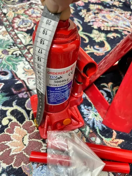 جک خودرو مدل kpt-3 ظرفیت 3 تن