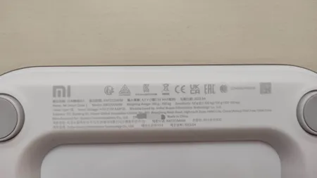 ترازو دیجیتال هوشمند شیائومی مدل Mi Body Scale 2 XMTZC04HM