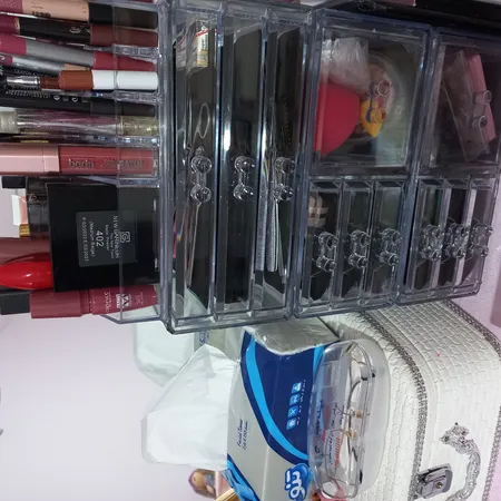 استند لوازم آرایشی مدل LTMB004w