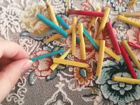 اسباب بازی پرندگان مدل  تکه چوب کد S06 بسته 200 عددی