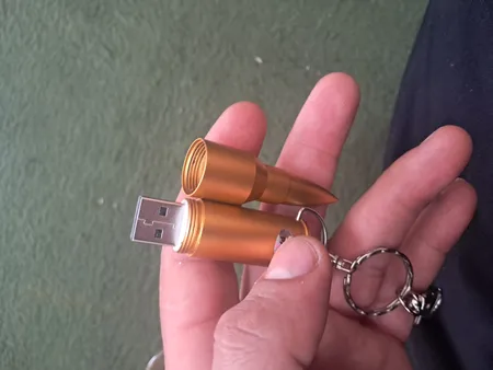 فلش مموری طرح فشنگ مدل Ultita -Bt01 ظرفیت 32 گیگابایت