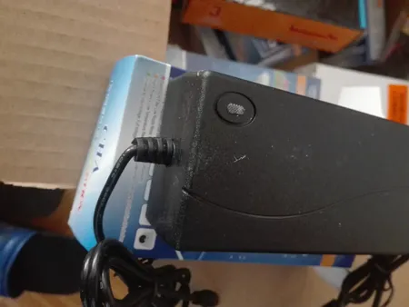 آداپتور 12 ولت 5 آمپر مدل HDL-1205000