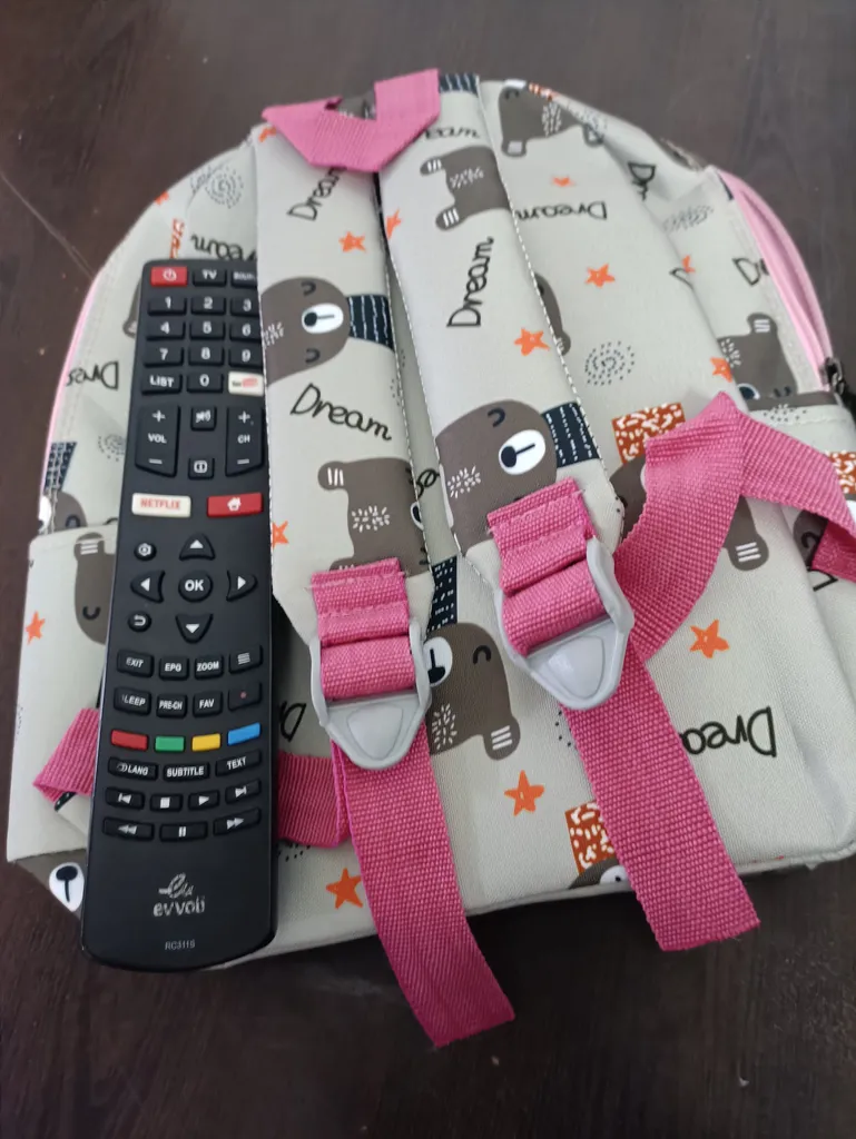 کوله پشتی بچگانه طرح سگهای نگهبان کد 0300