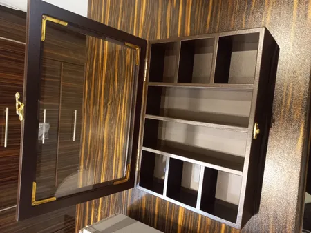 جعبه پذیرایی مدل هشت پارت پایه چوبی