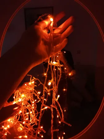 ریسه ال ای دی روژ کد  به طول 25 متر