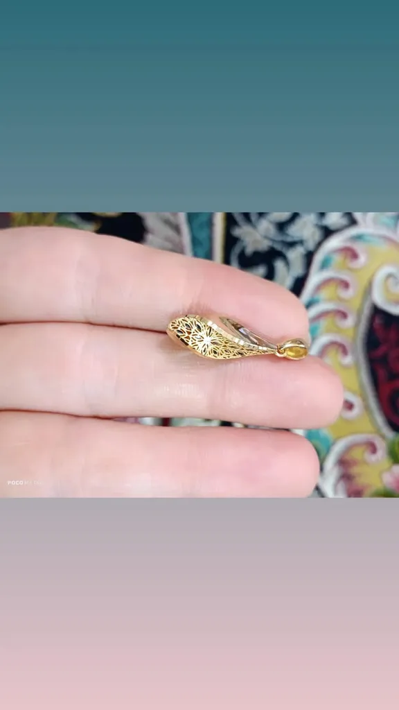 آویز گردنبند طلا 18 عیار زنانه طلای مستجابی مدل آوا مخروطی کد 3683 آویز گردنبند طلا 18 عیار زنانه طلای مستجابی مدل آوا مخروطی کد 3683