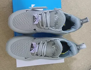 تجریه خرید کفش پیاده روی زنانه مدل ایرومکس زوم کد 950