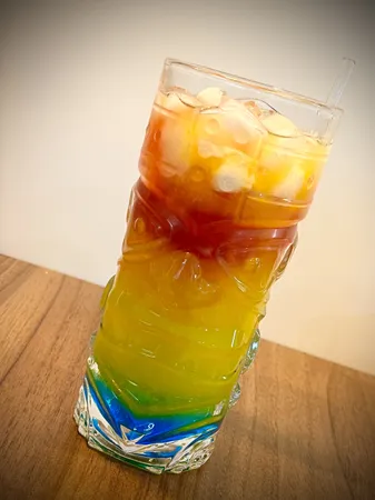 لیوان آلوا مدل تیکی شیشه‌ای