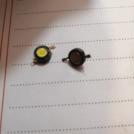 چیپ پاور ال ای دی 1 وات مدل SMD2 بسته 50 عددی