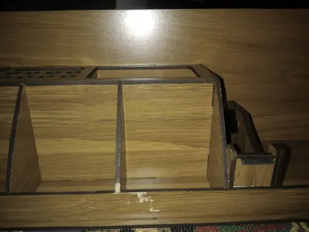 استند لوازم اداری رومیزی مدل K500