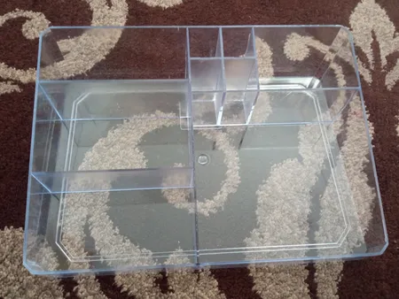 استند لوازم آرایشی مدل 8765