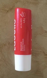 تجریه خرید بالم لب لابلو مدل توت فرنگی