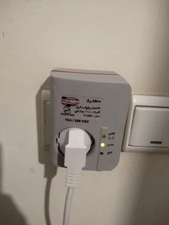 محافظ ولتاژ سارا مدل P156S