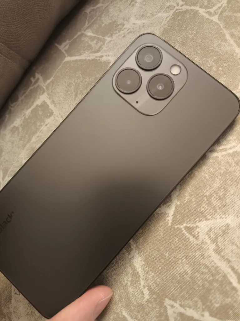 گوشی موبایل بلک ویو مدل A96 دو سیم کارت ظرفیت 256 گیگابایت و رم 8 گیگابایت