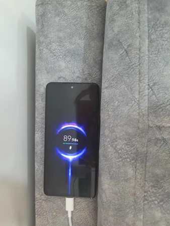 شارژر دیواری  مدل Turbo fast charge به همراه کابل USB-C