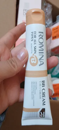 کرم پودر BB رومینا شماره 01 حجم 60  میلی لیتر