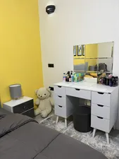 تجریه خرید میز آرایش اعیان مدل FH476