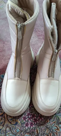 نیم بوت زنانه مدل جلو زیپ شمعی