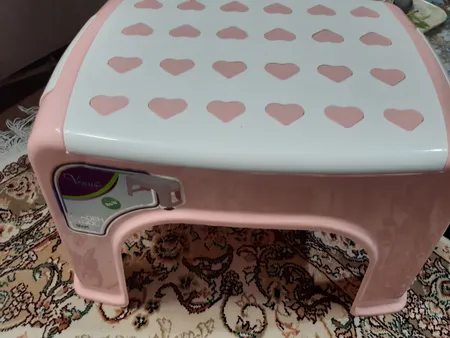 چهارپایه ونوس پلاستیک مدل S113