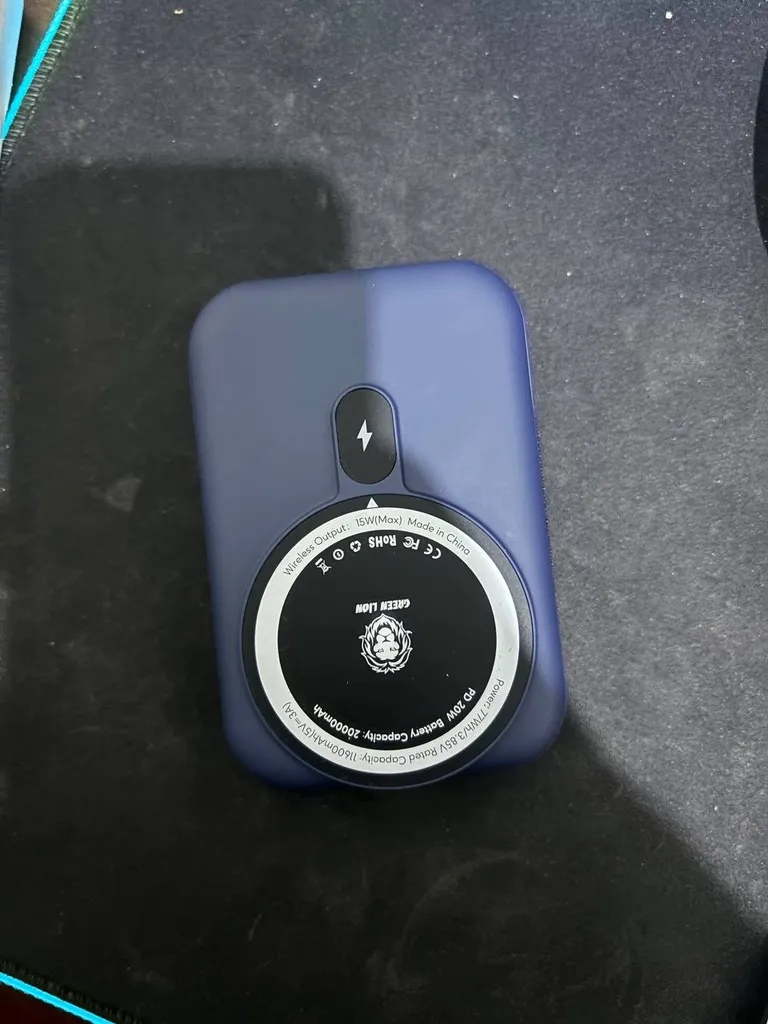 پاوربانک گرین لاین مدل  Monaco Magsafe 20w ظرفیت 20000 میلی آمپر ساعت