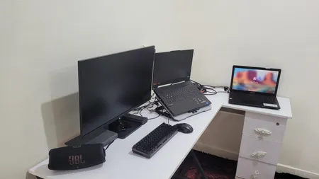 مانیتور 27 اینچ ال جی مدل 27MR400-B
