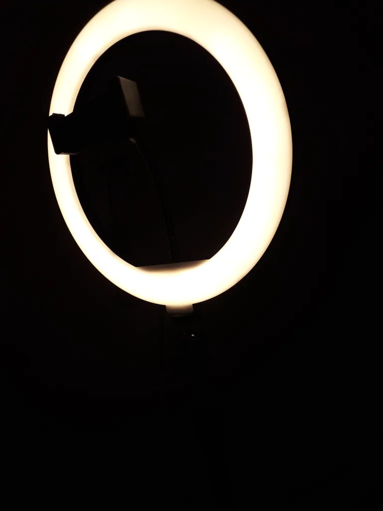 رینگ لایت کد RFL